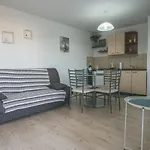 With A Parking Space Rukavac, - 8898 * Vis
