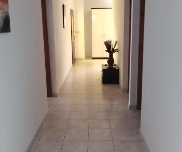 Appartement With A Parking Space Rukavac, - 8898 *